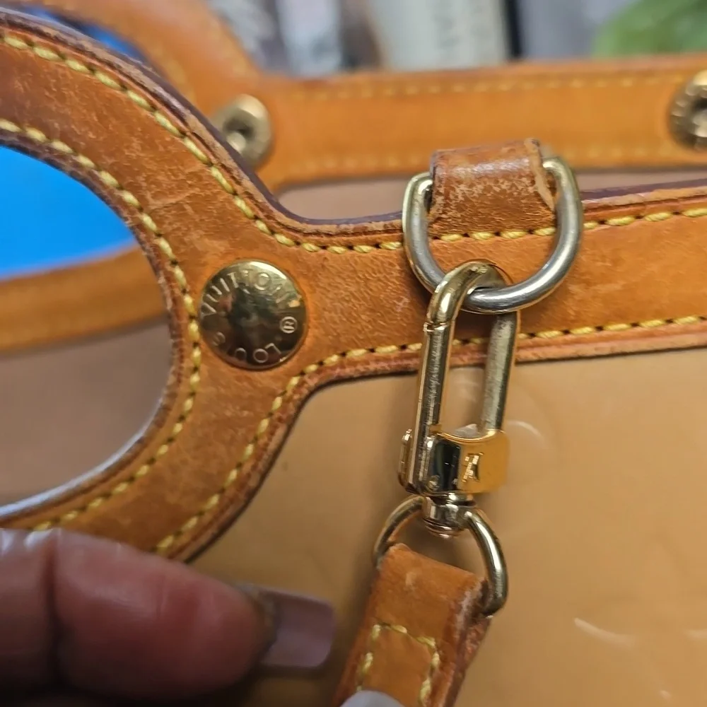 Vernis louis vuitton satchel shoulder bag with strap - Picture 11 of 14